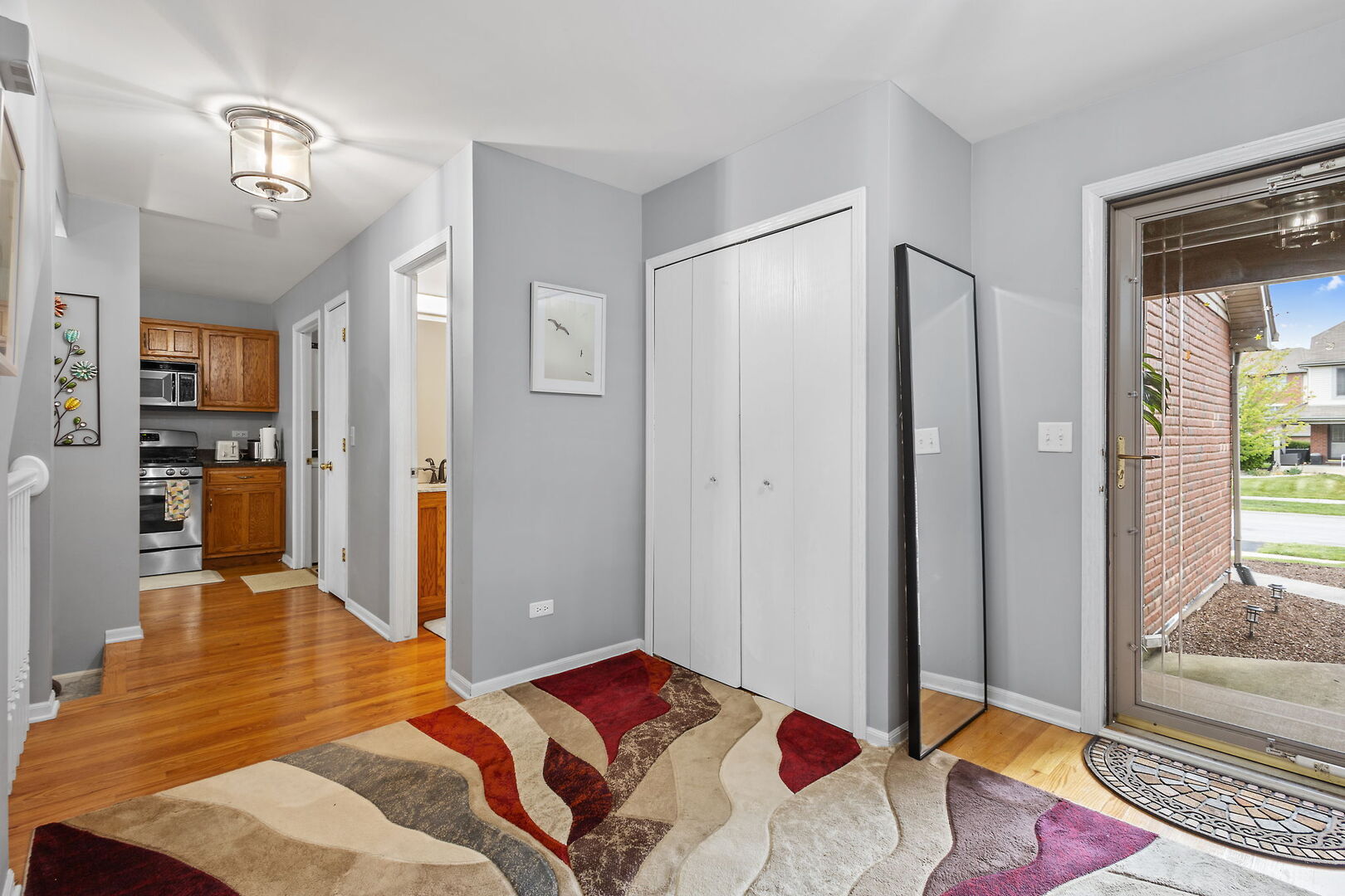 8261 Pecan Place, Frankfort, IL 60423