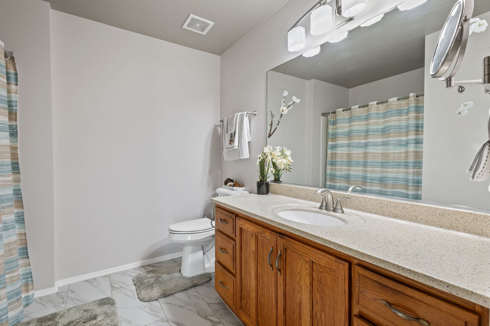 8261 Pecan Place, Frankfort, IL 60423