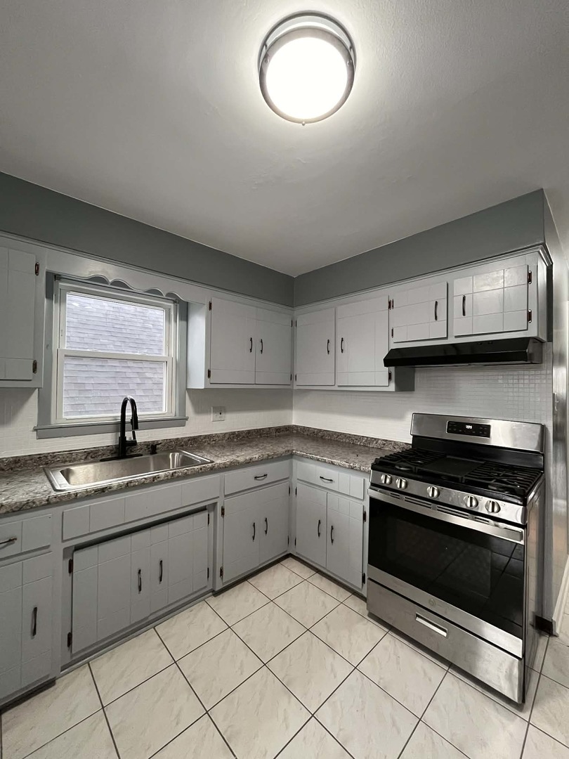 6138 S Kilpatrick Avenue #2, Chicago, IL 60629