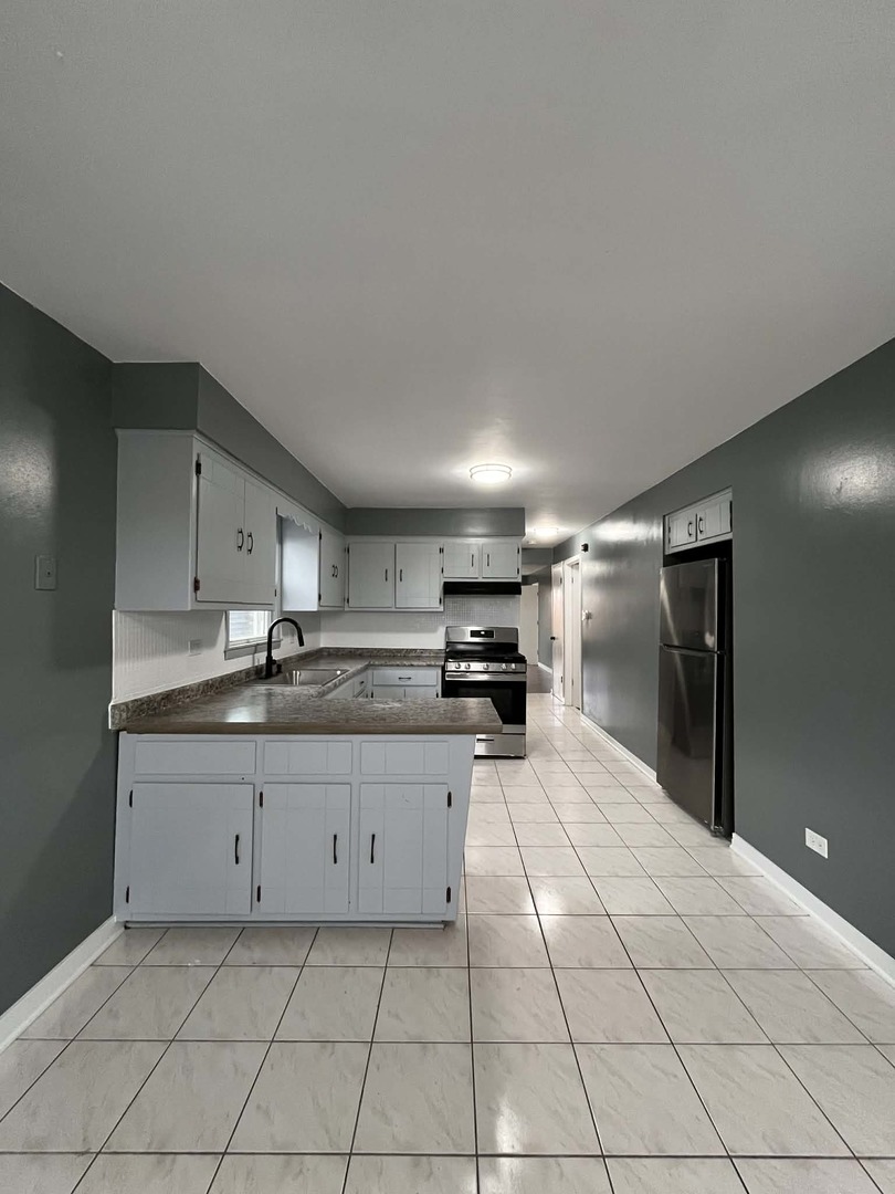 6138 S Kilpatrick Avenue #2, Chicago, IL 60629