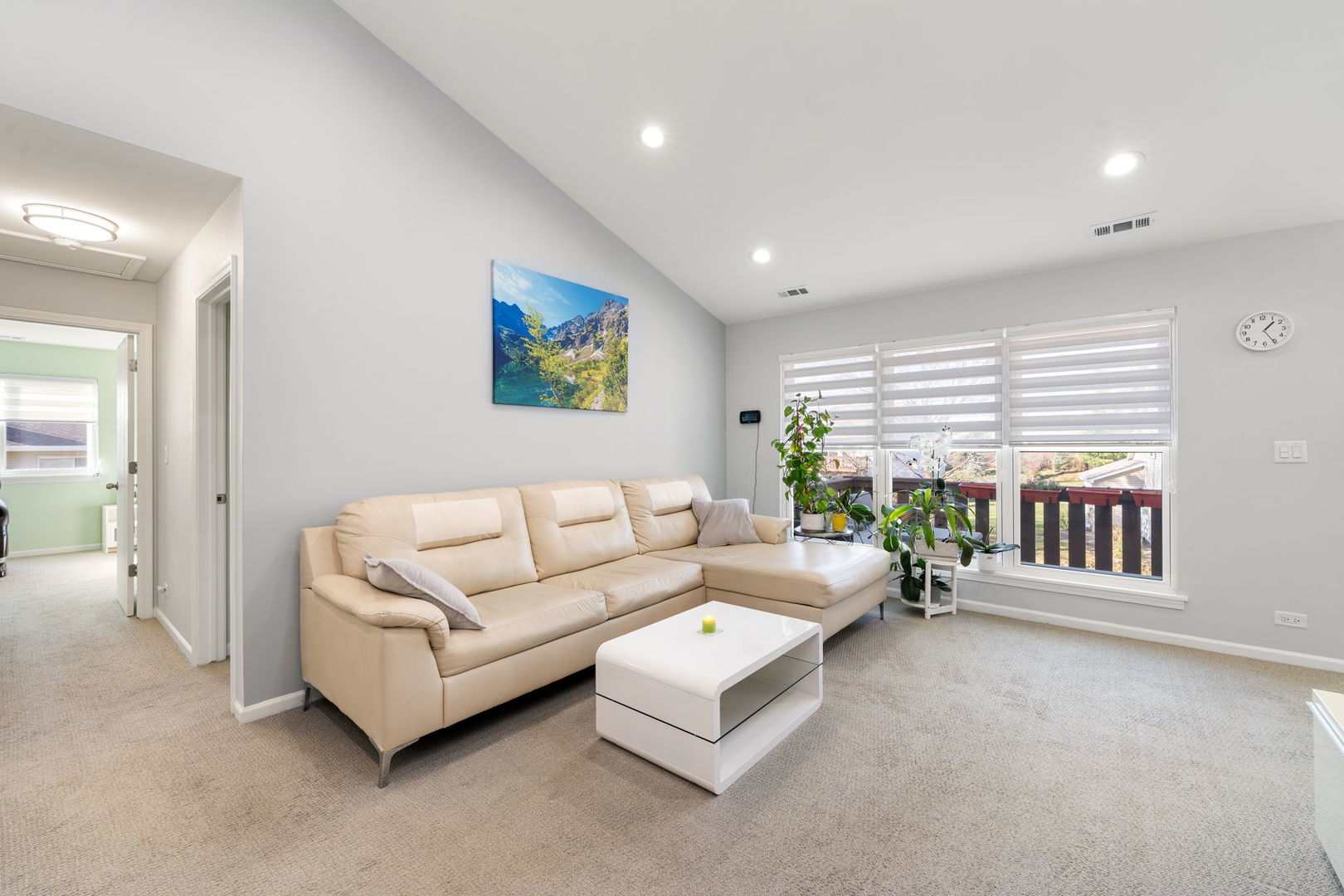 748 Sterling Court #A2, Bartlett, IL 60103