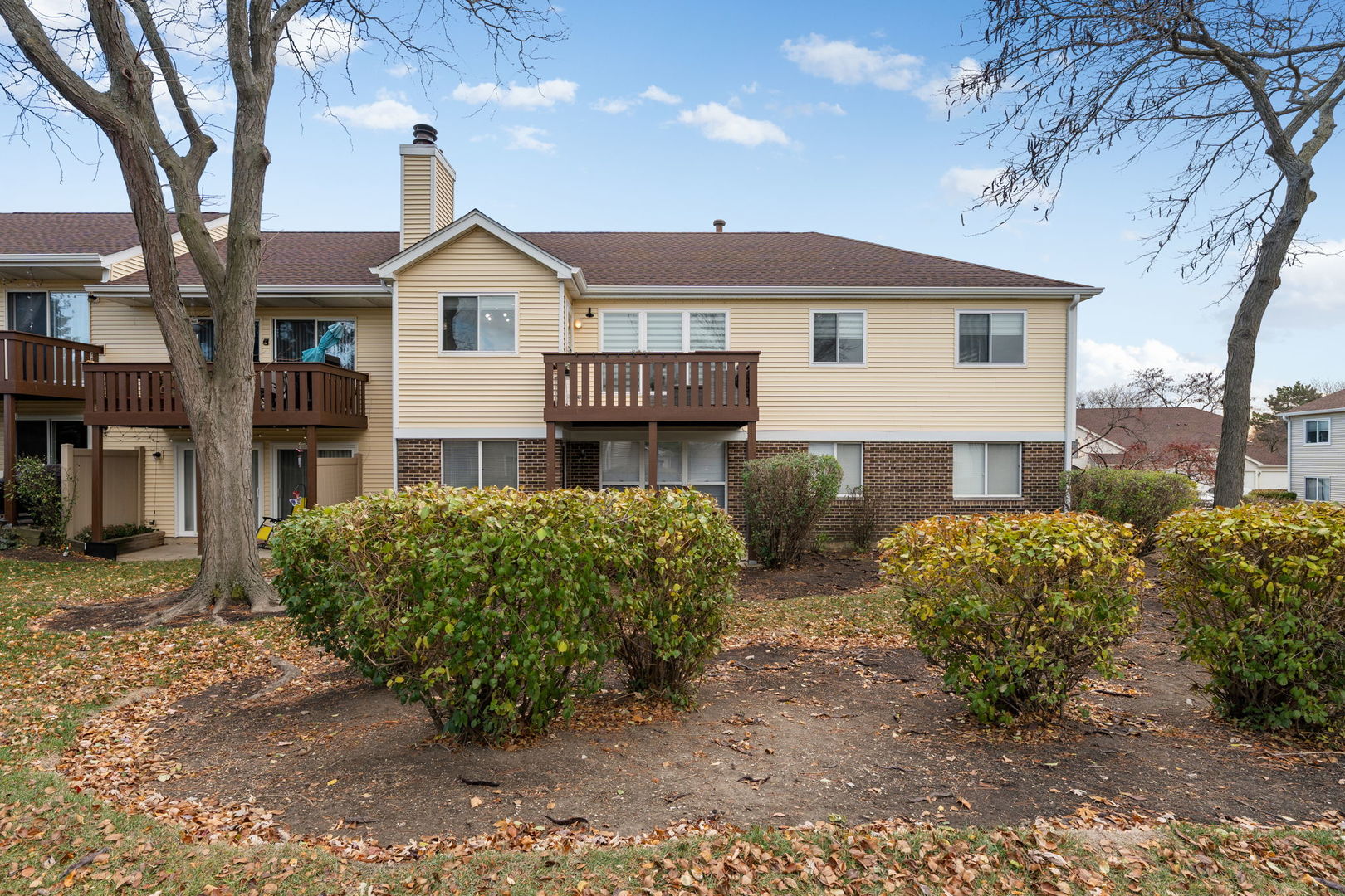 748 Sterling Court #A2, Bartlett, IL 60103