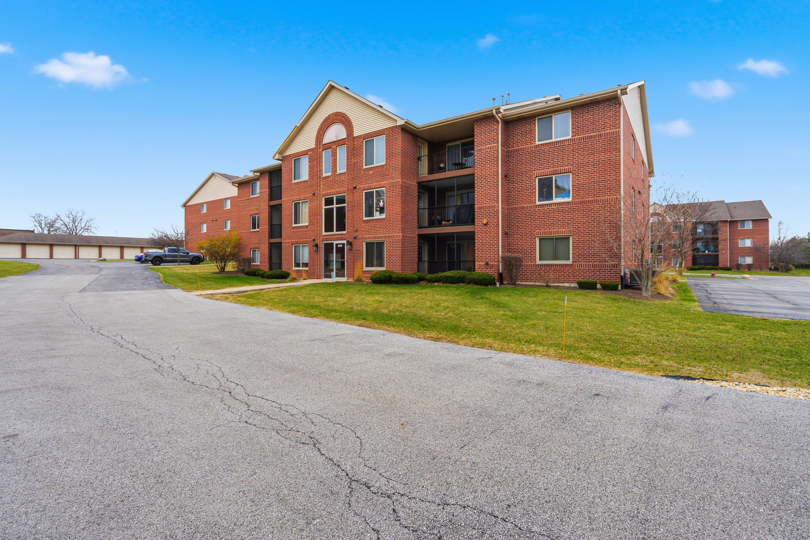 6970 Heritage Circle #5-3A, Orland Park, IL 60462