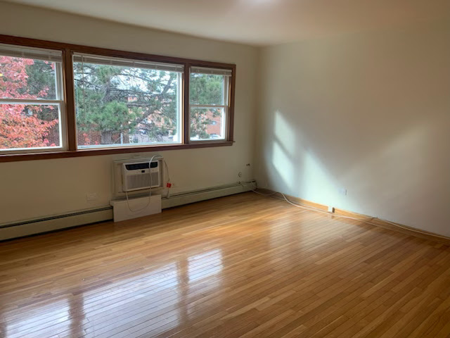 10122 Hartford Court #2A, Schiller Park, IL 60176