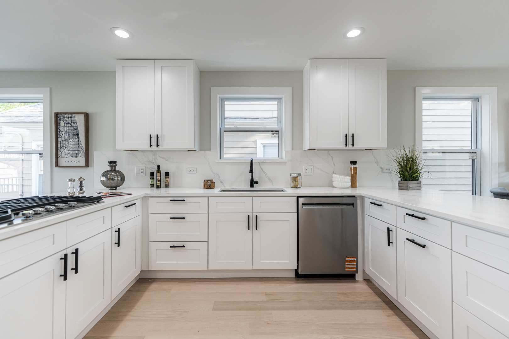 4129 N Oketo Avenue, Norridge, IL 60706