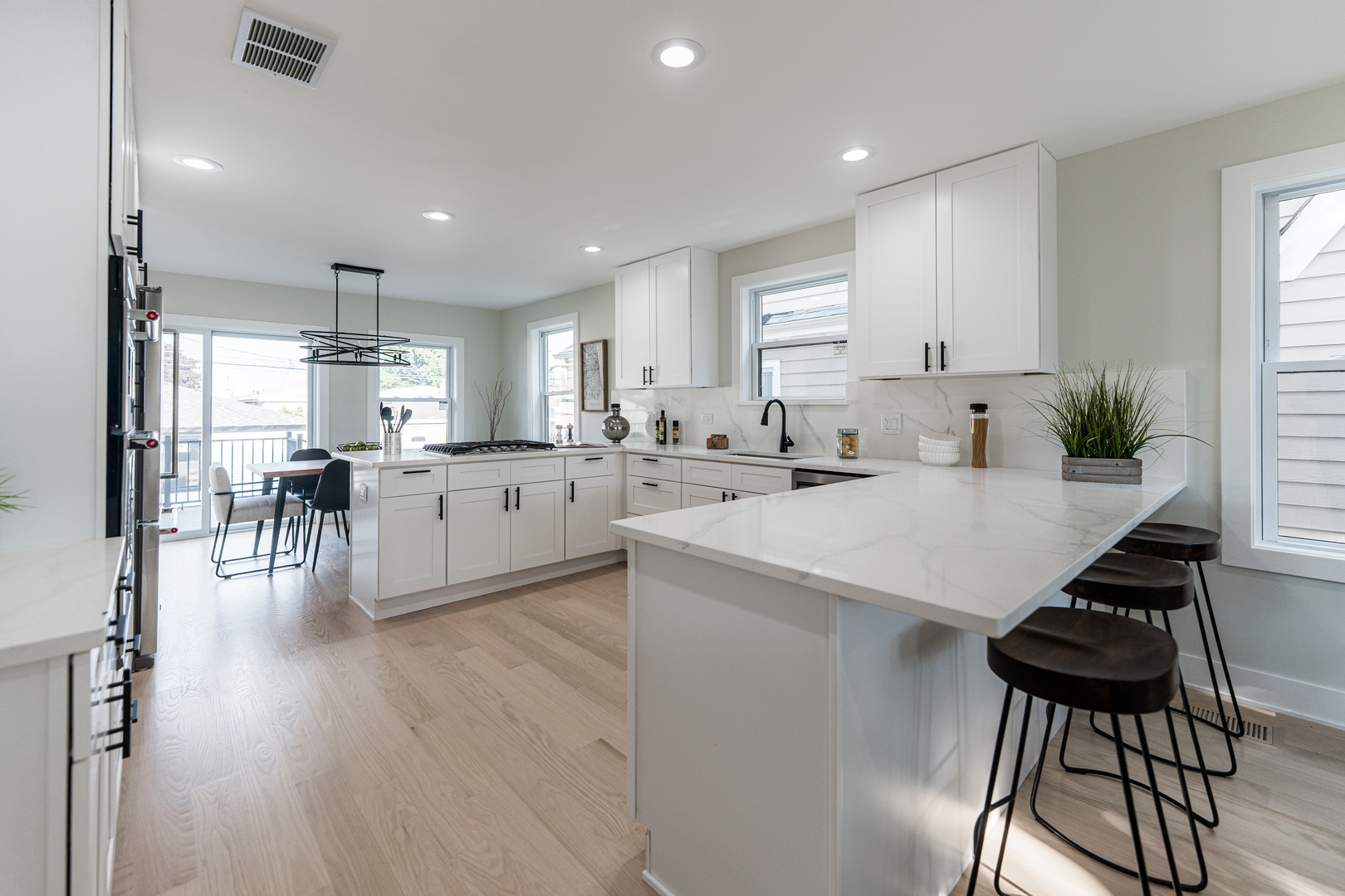 4129 N Oketo Avenue, Norridge, IL 60706