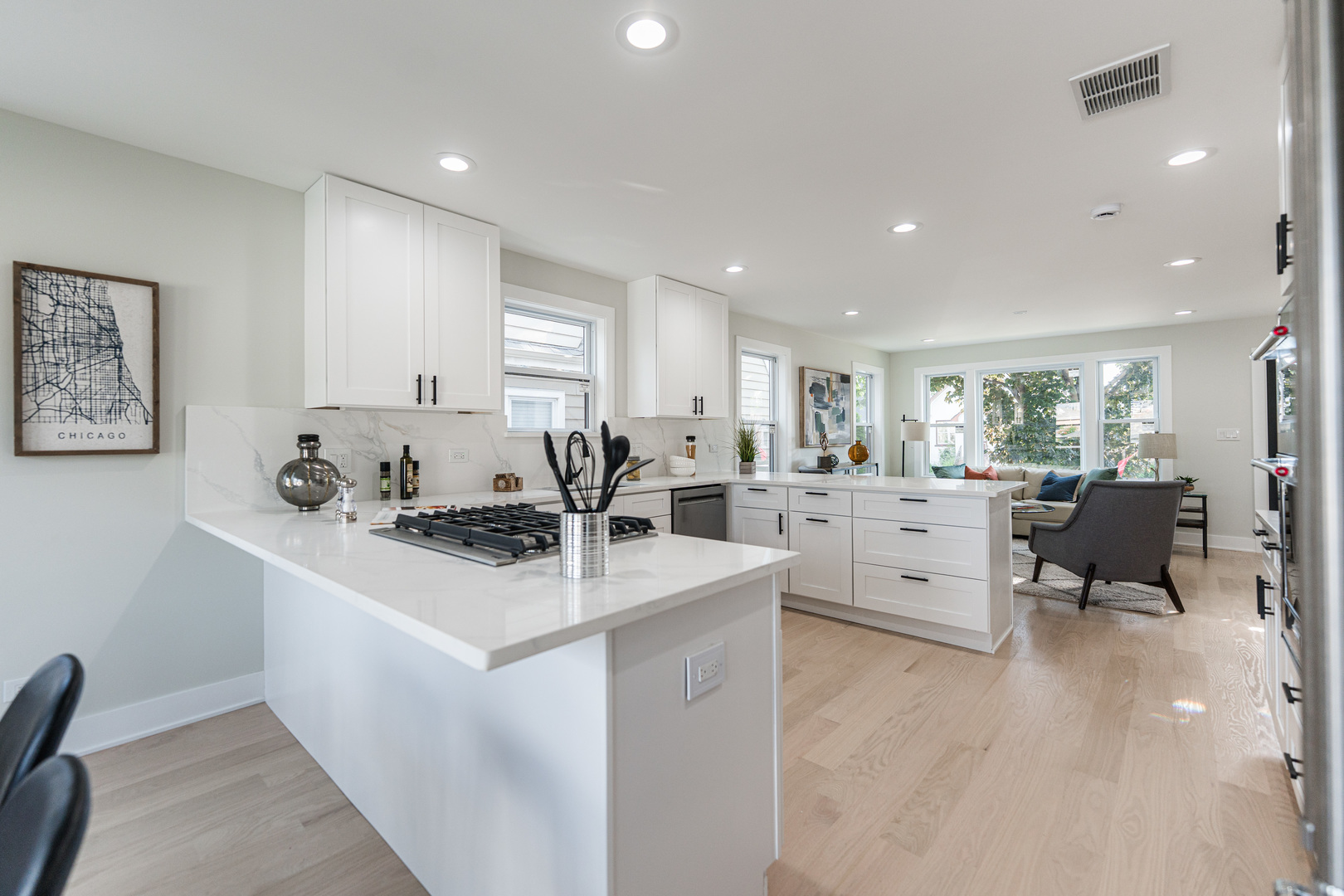 4129 N Oketo Avenue, Norridge, IL 60706