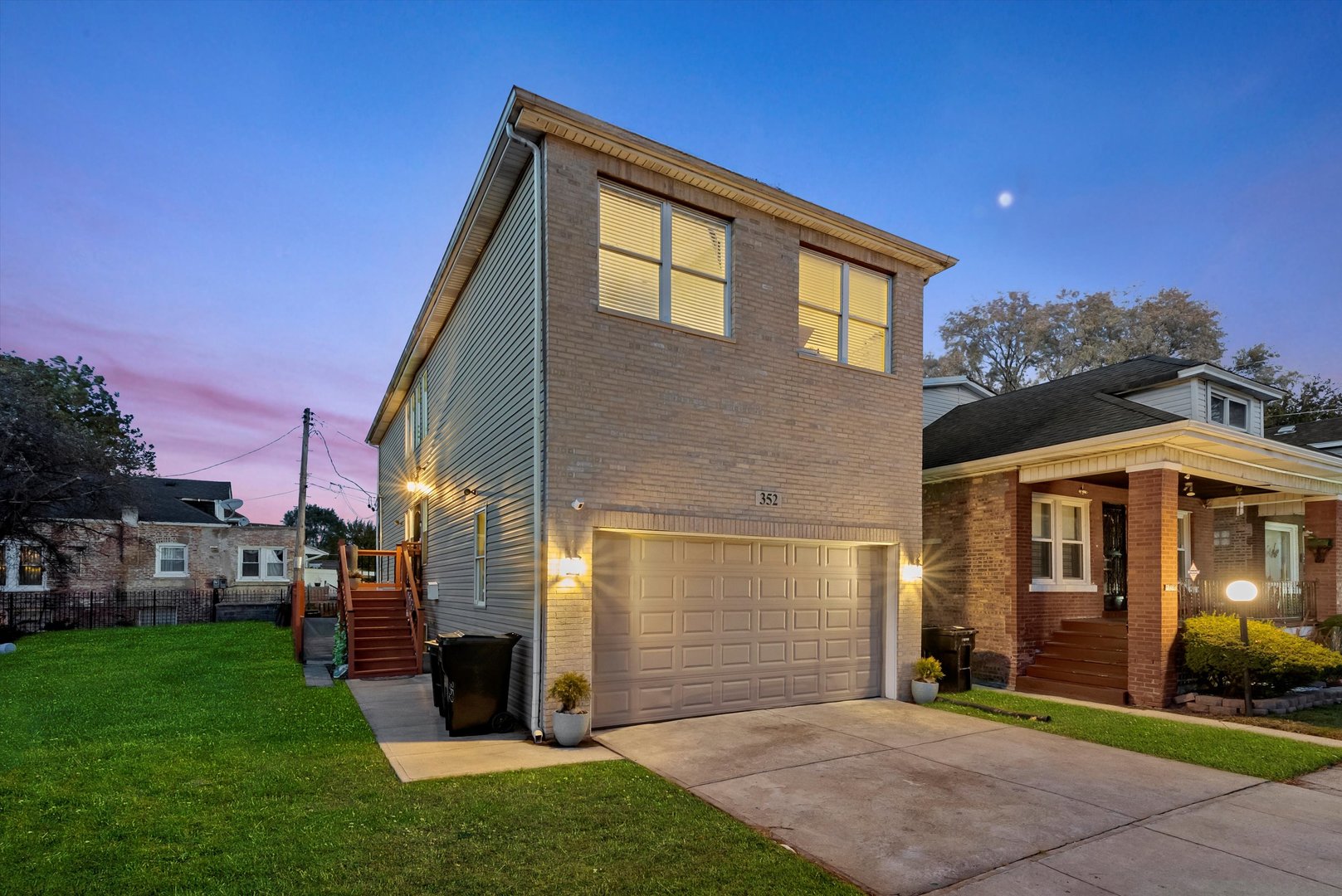 352 E 77th Street, Chicago, IL 60619