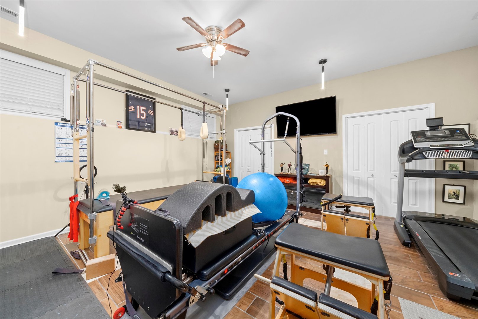 352 E 77th Street, Chicago, IL 60619