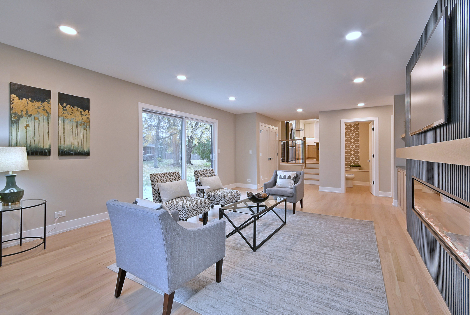 705 S Edgewood Avenue, Elmhurst, IL 60126