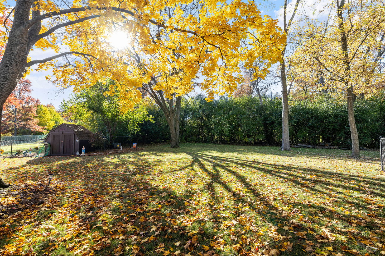 15340 Maple Drive, Oak Forest, IL 60452