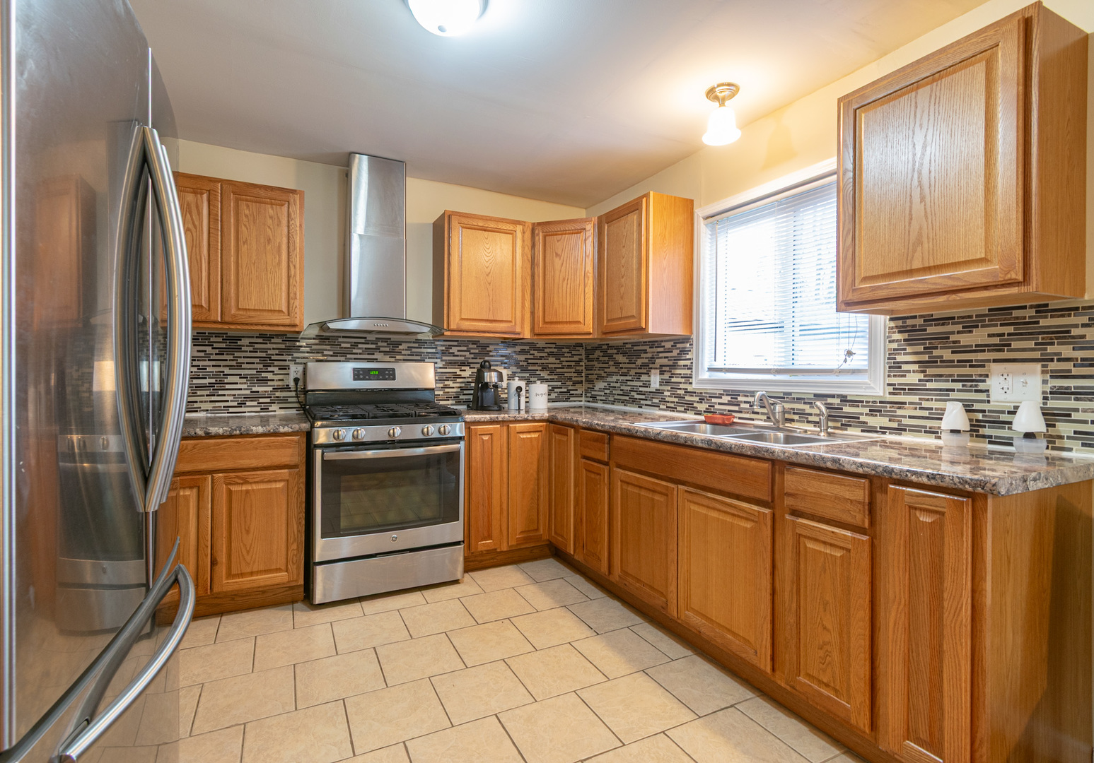 2730 9th Street, Rockford, IL 61109