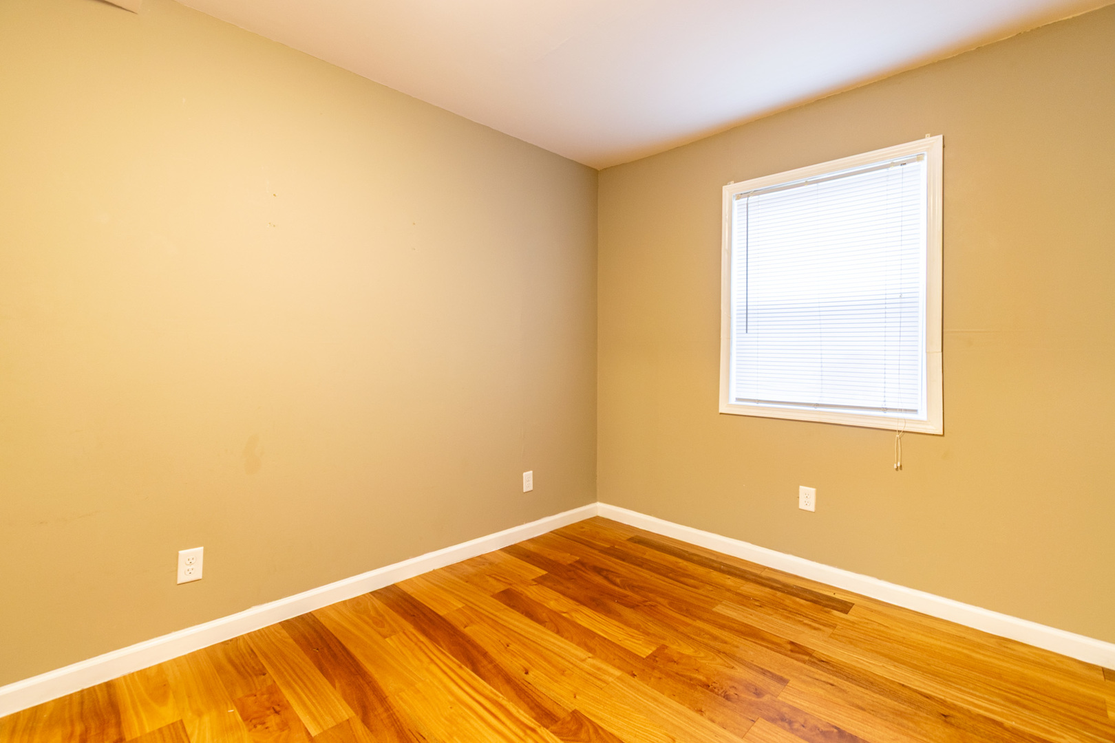 2730 9th Street, Rockford, IL 61109