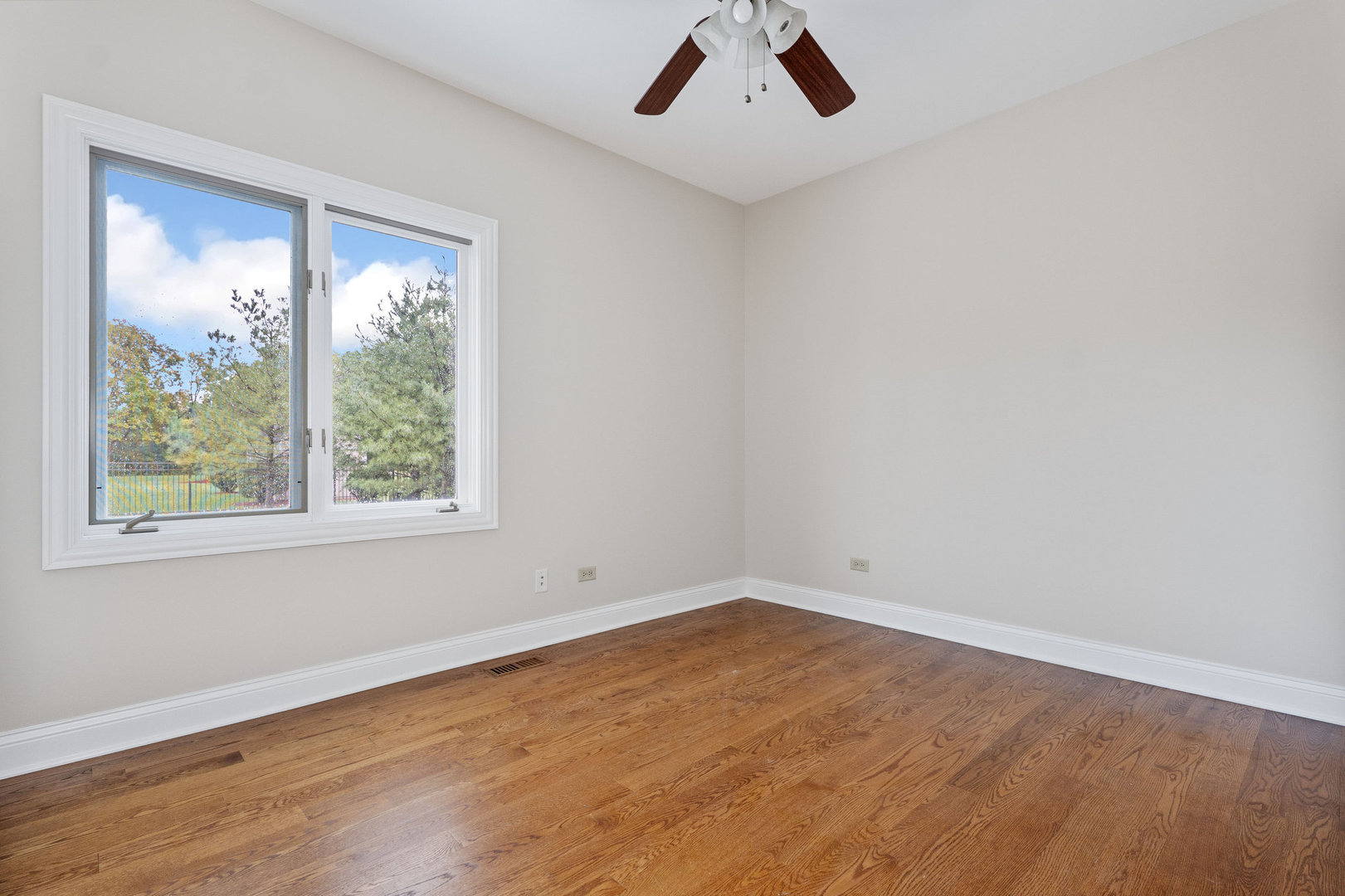 1670 London Road, New Lenox, IL 60451