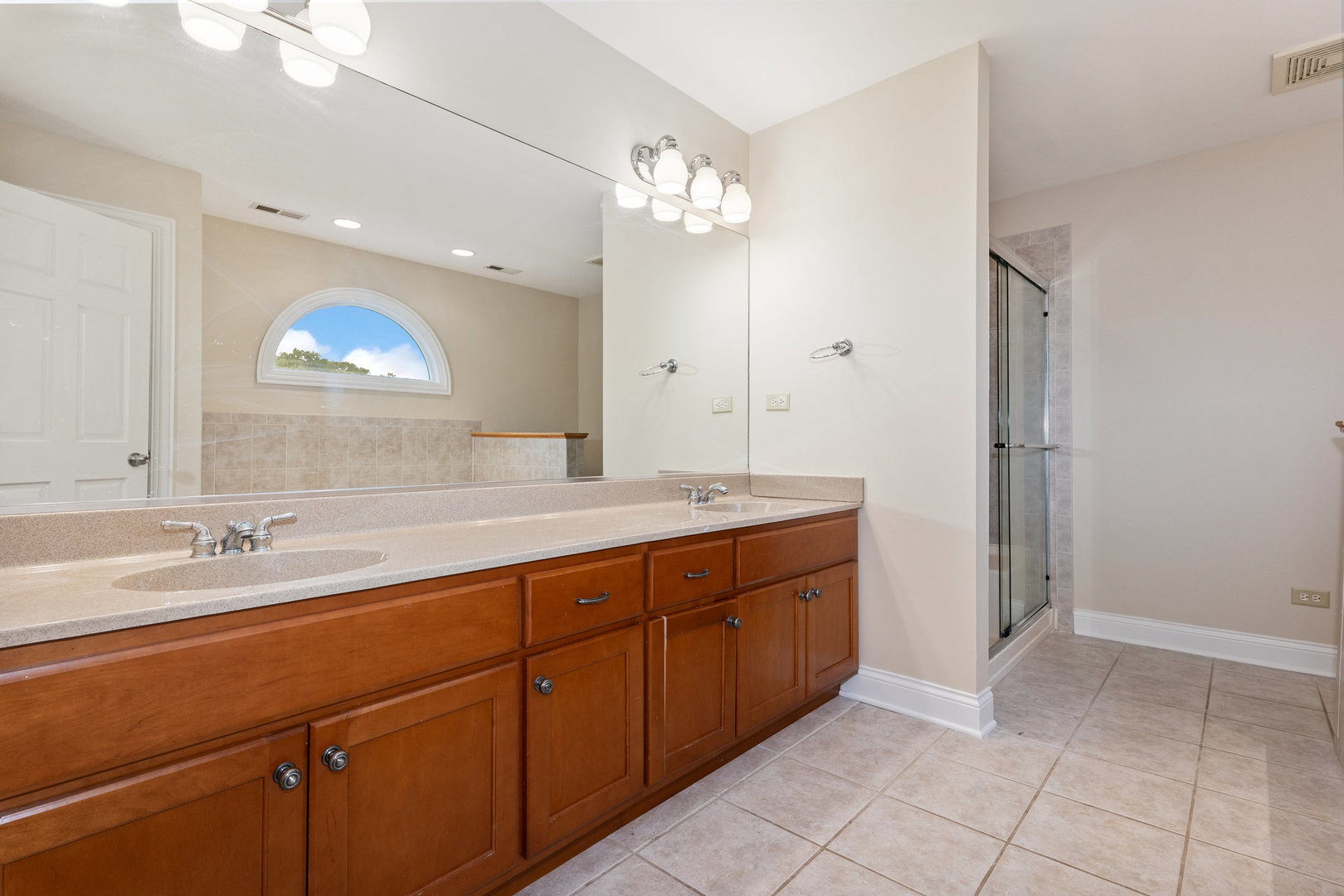 1670 London Road, New Lenox, IL 60451