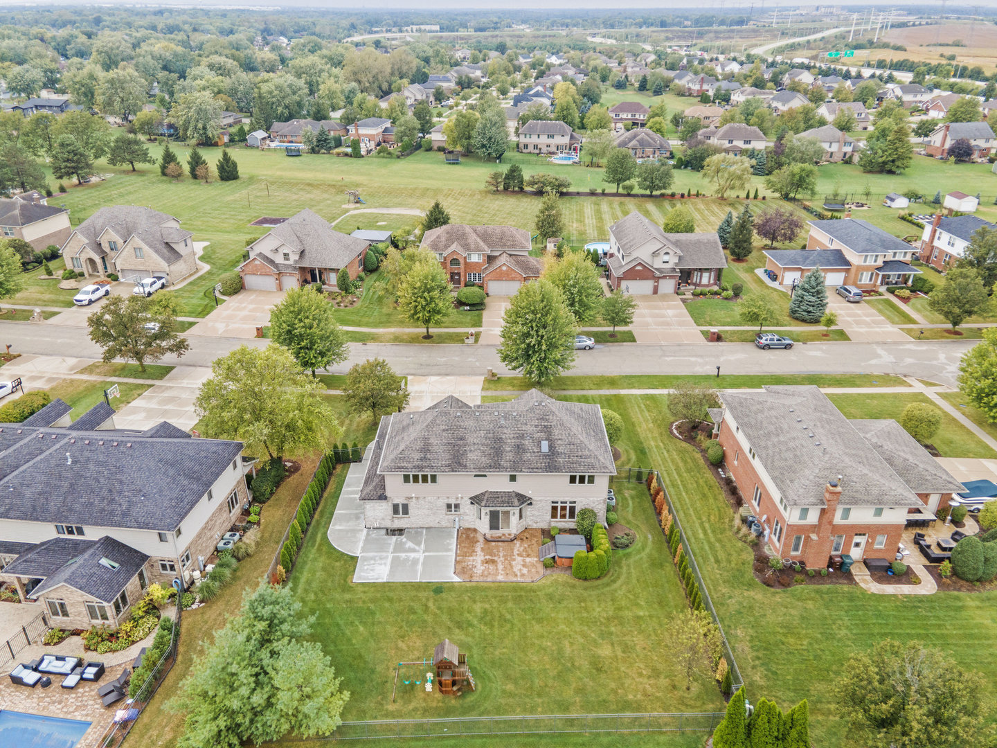 1670 London Road, New Lenox, IL 60451