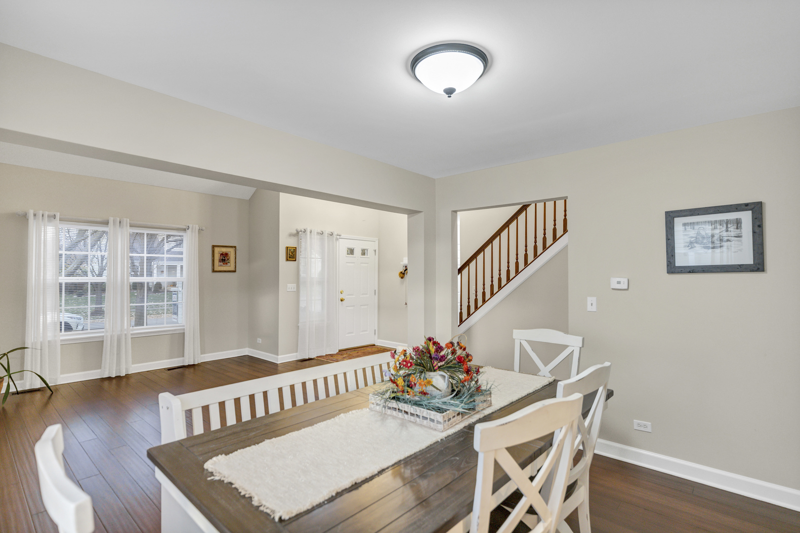 944 Cortney Drive, Carpentersville, IL 60110