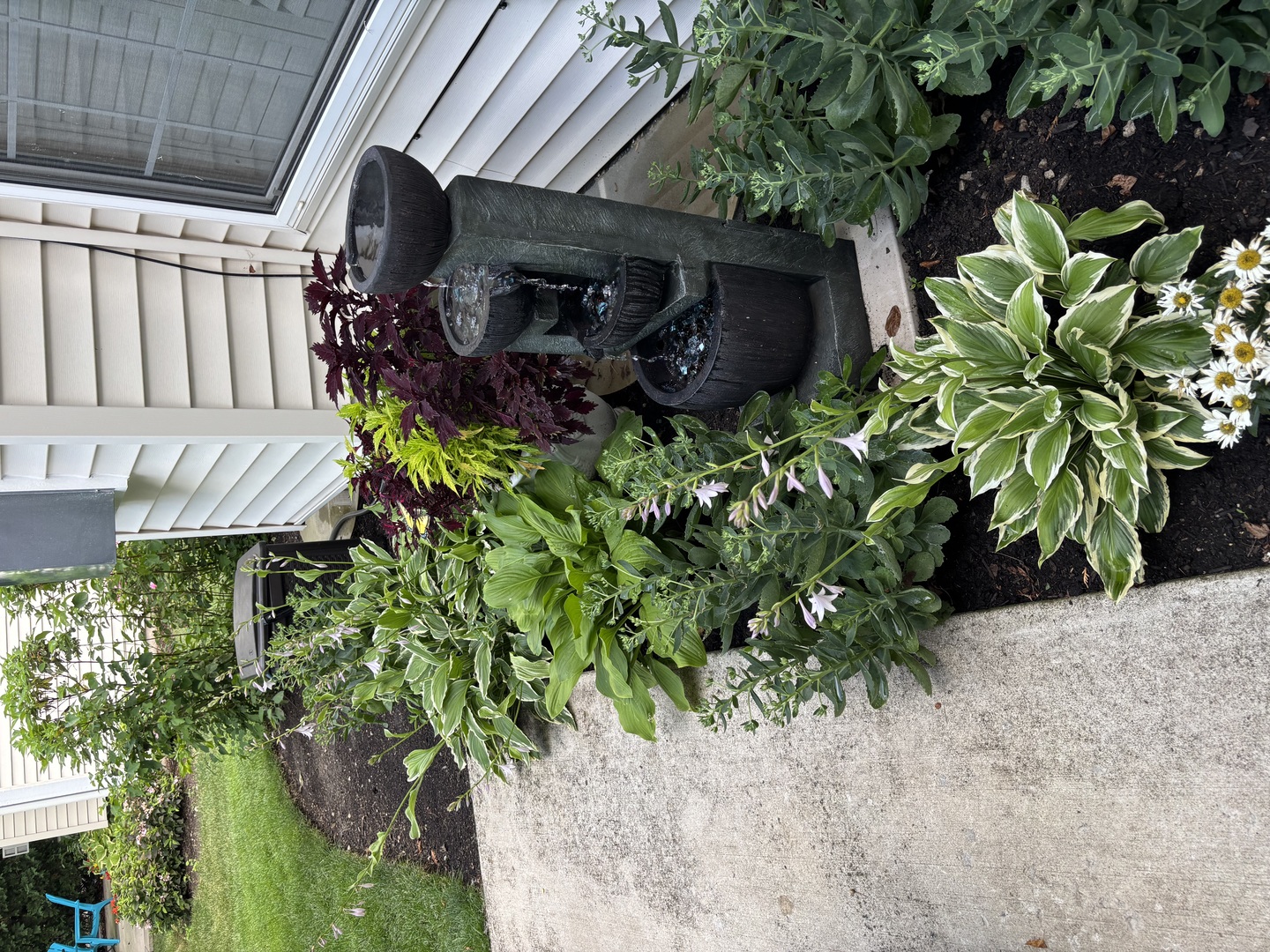 8 Lily Court, Bolingbrook, IL 60440