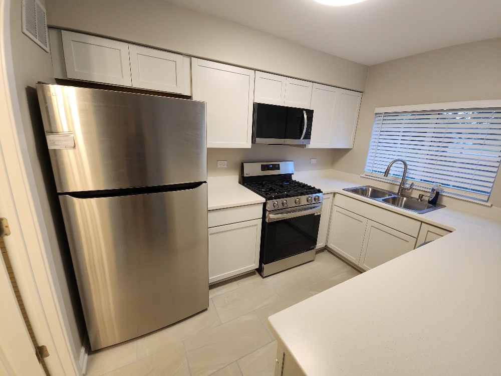 7 Marion Lane, Streamwood, IL 60107