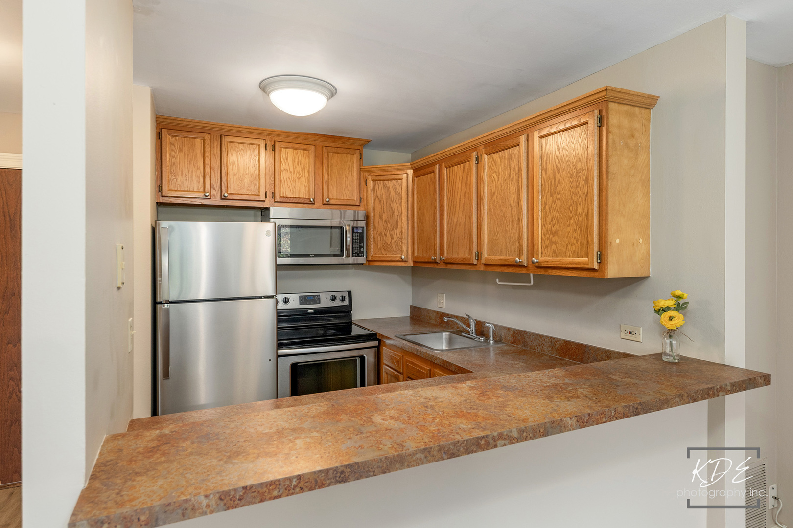 5830 Oakwood Drive #4F, Lisle, IL 60532