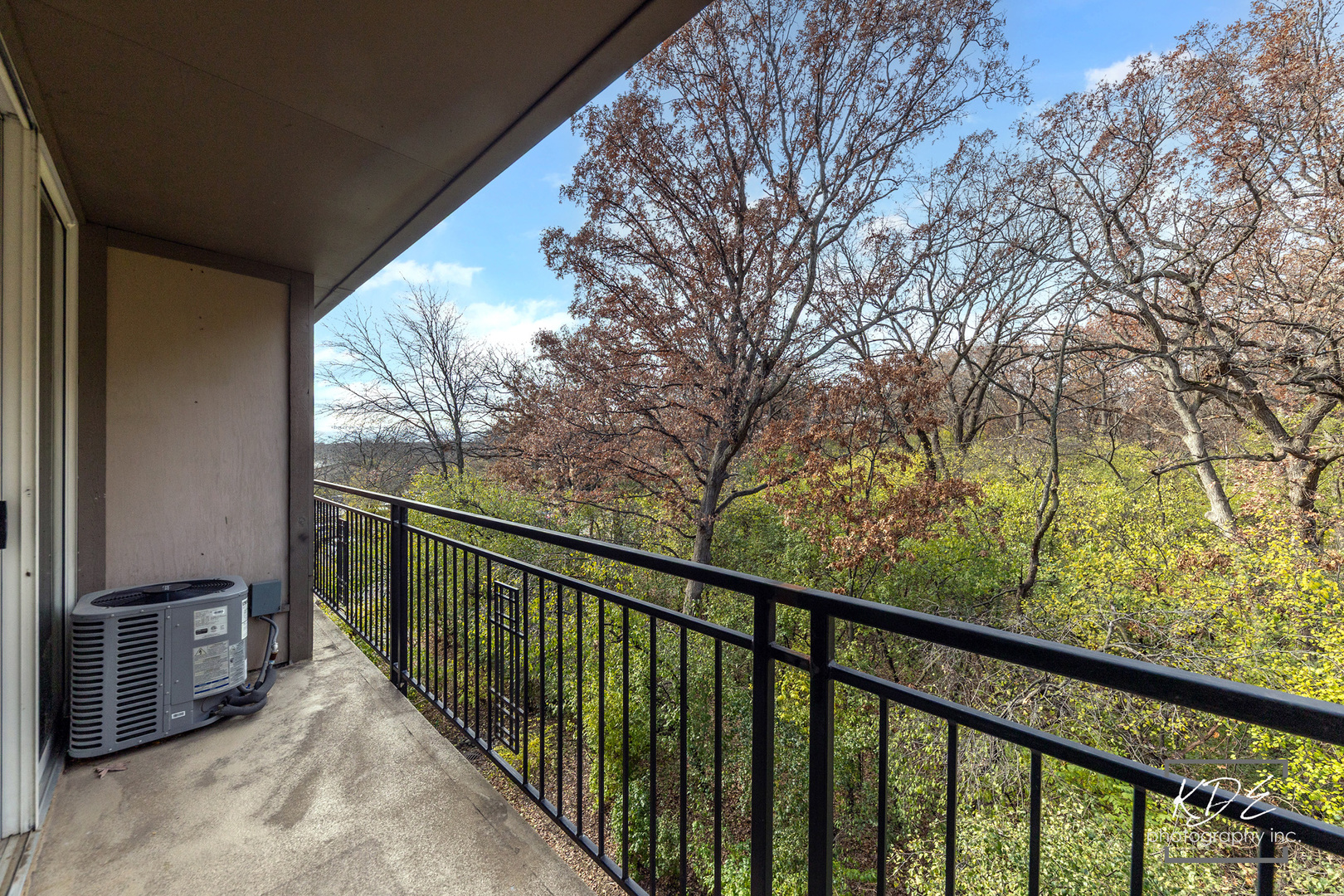 5830 Oakwood Drive #4F, Lisle, IL 60532