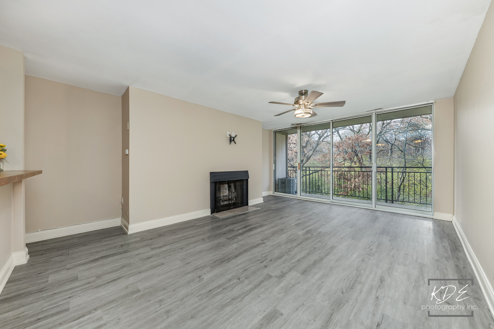 5830 Oakwood Drive #4F, Lisle, IL 60532