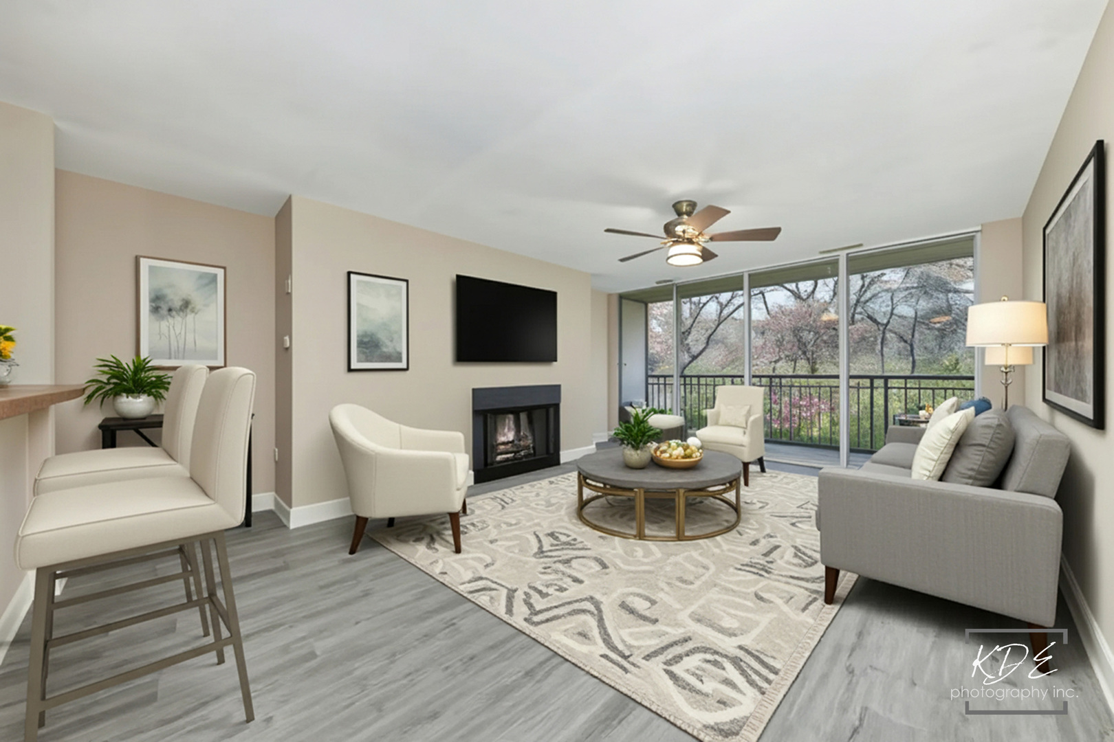 5830 Oakwood Drive #4F, Lisle, IL 60532