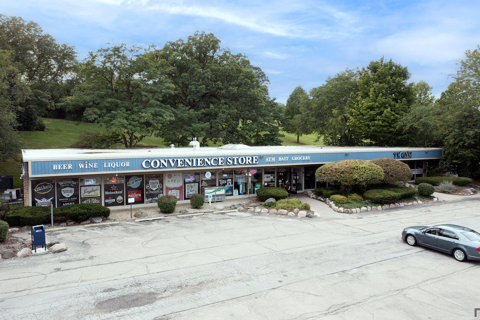 5830 Oakwood Drive #4F, Lisle, IL 60532