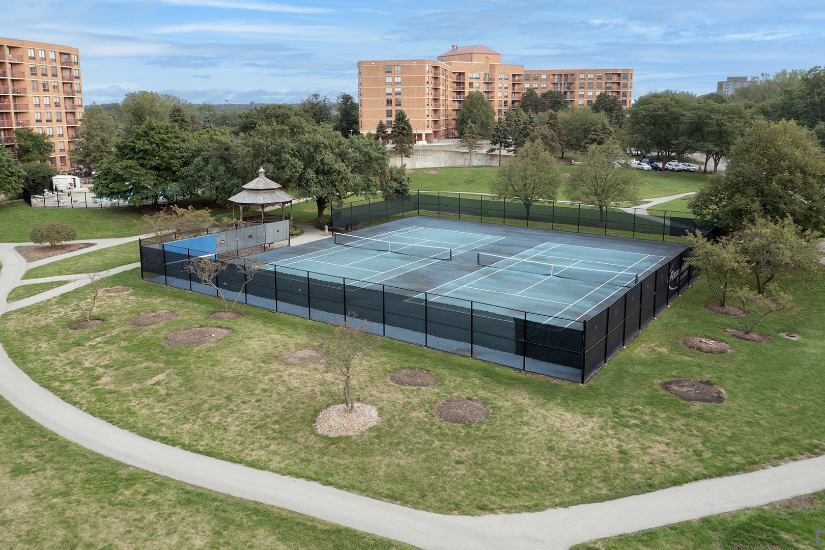 5830 Oakwood Drive #4F, Lisle, IL 60532