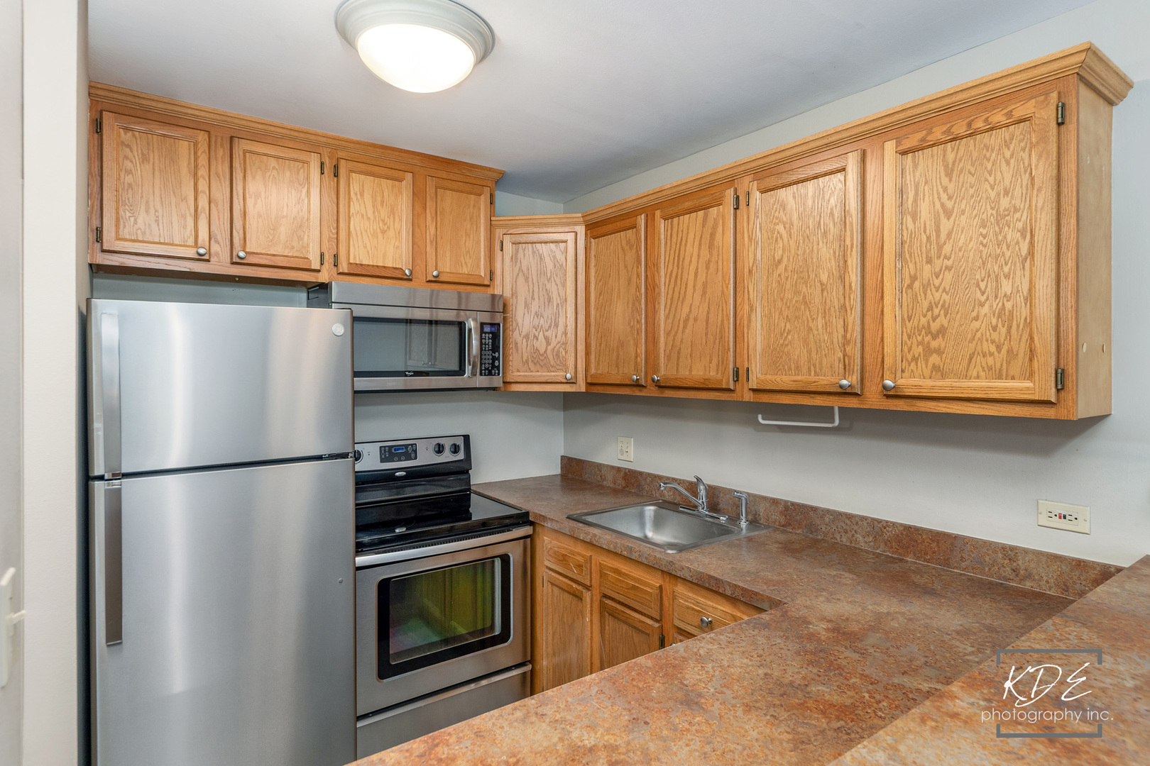 5830 Oakwood Drive #4F, Lisle, IL 60532