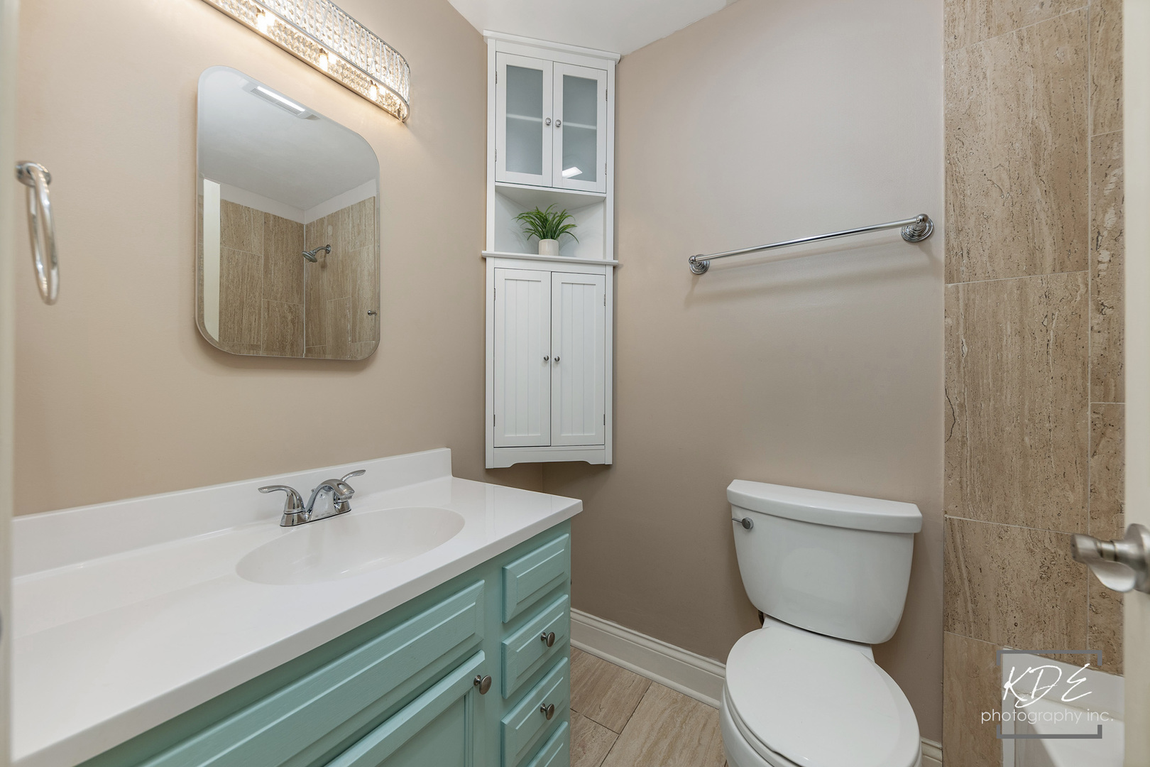 5830 Oakwood Drive #4F, Lisle, IL 60532