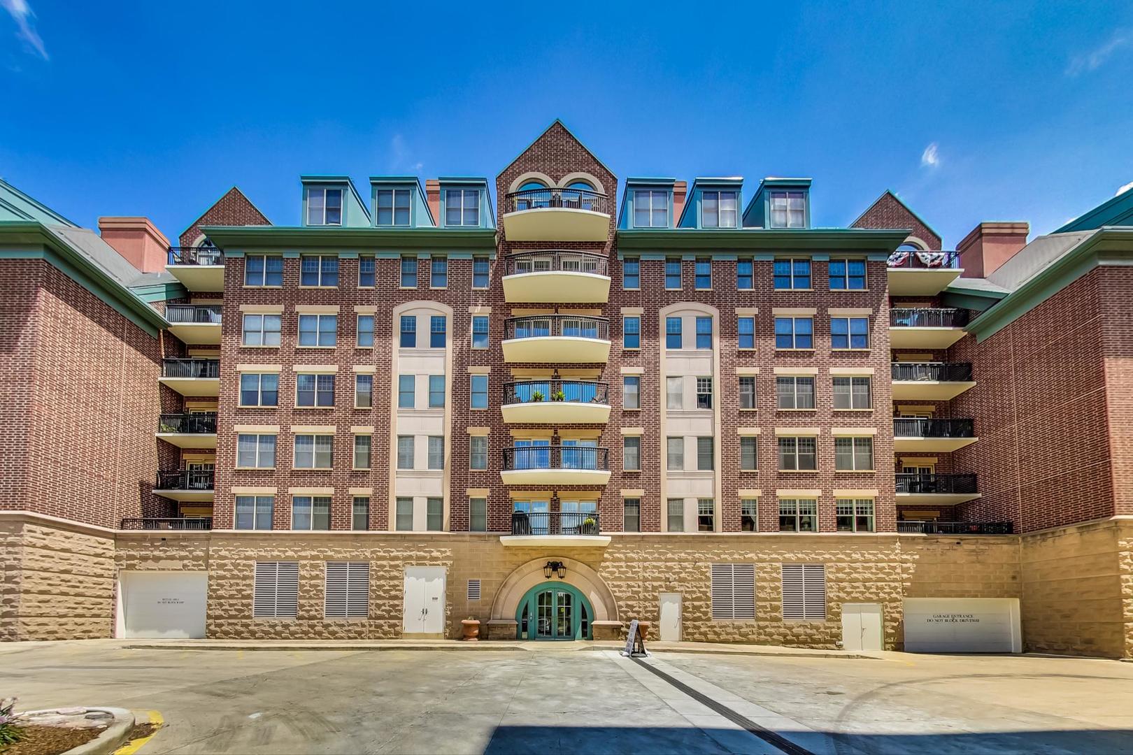 44 N VAIL Avenue #513, Arlington Heights, IL 60005