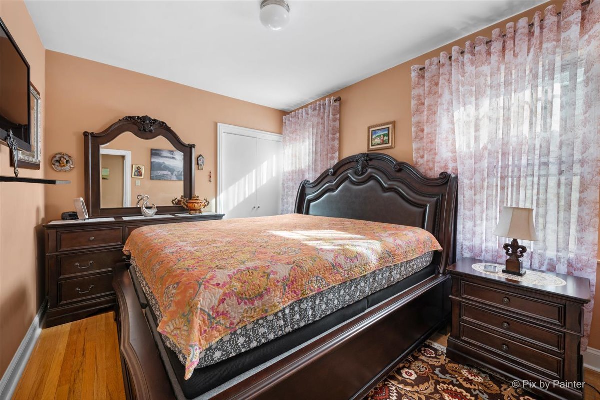 3118 N 76th Court, Elmwood Park, IL 60707