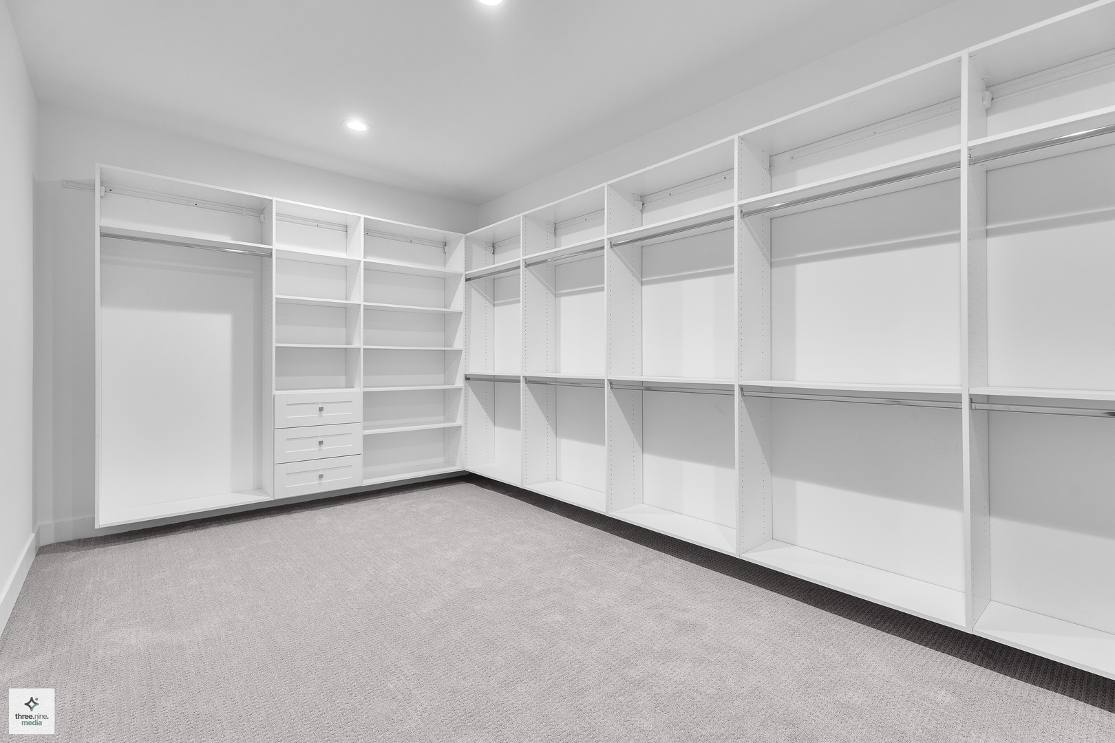 705 Glendale Road, Glenview, IL 60025