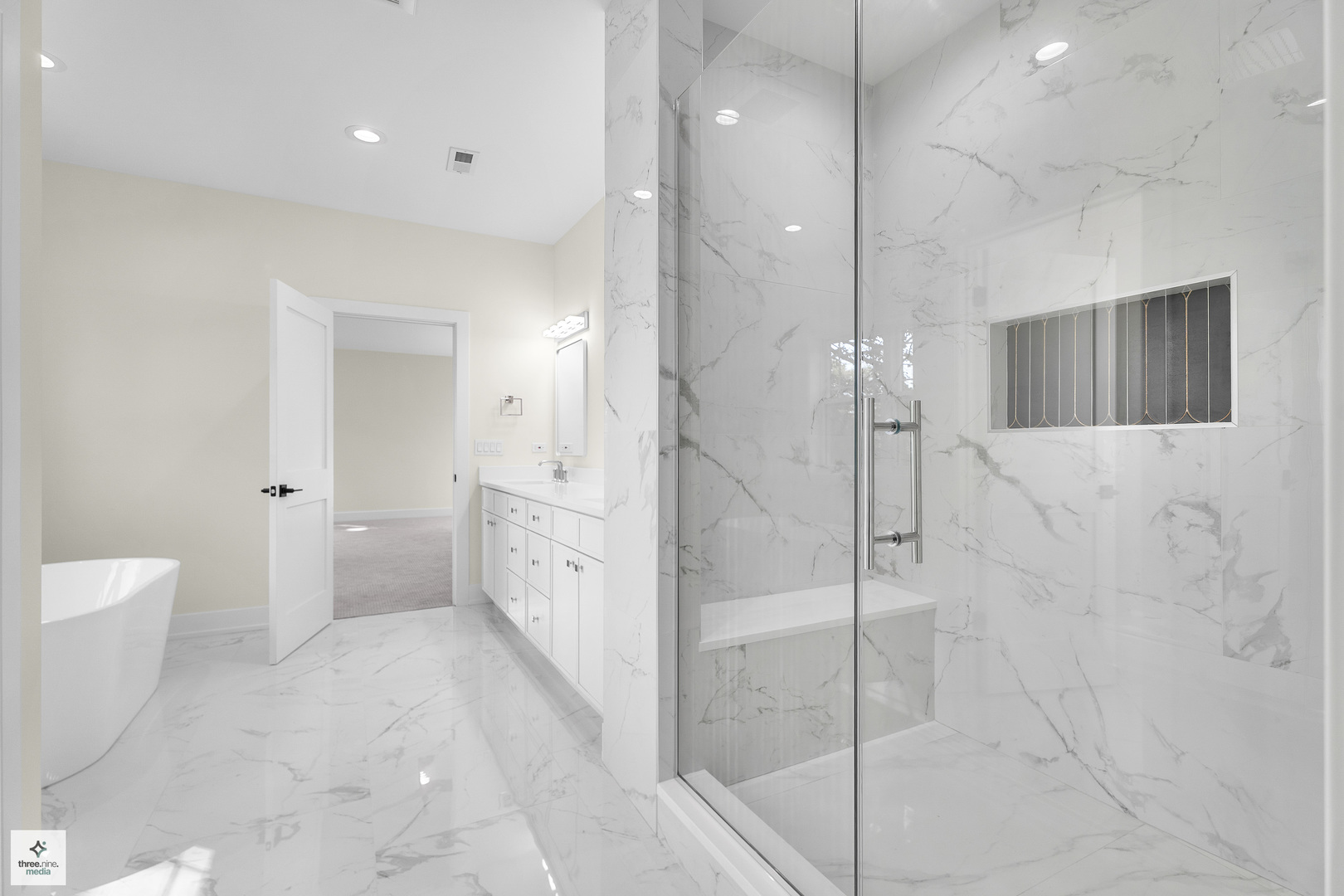 705 Glendale Road, Glenview, IL 60025