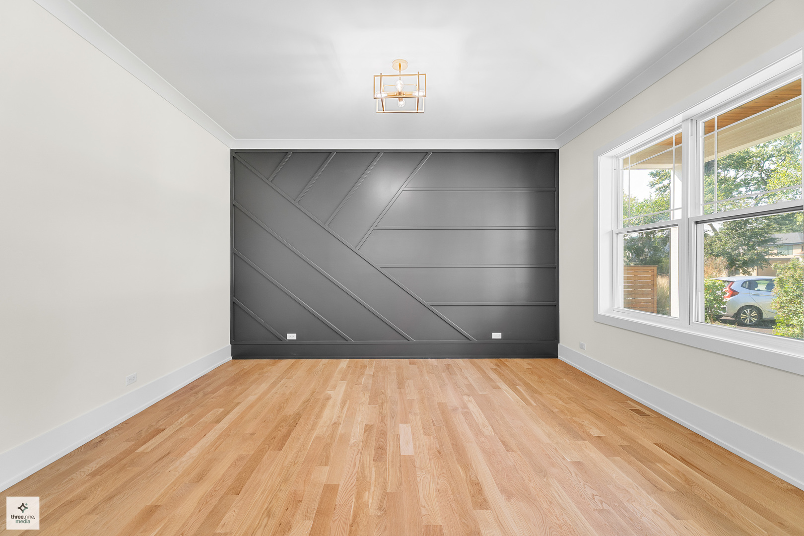 705 Glendale Road, Glenview, IL 60025