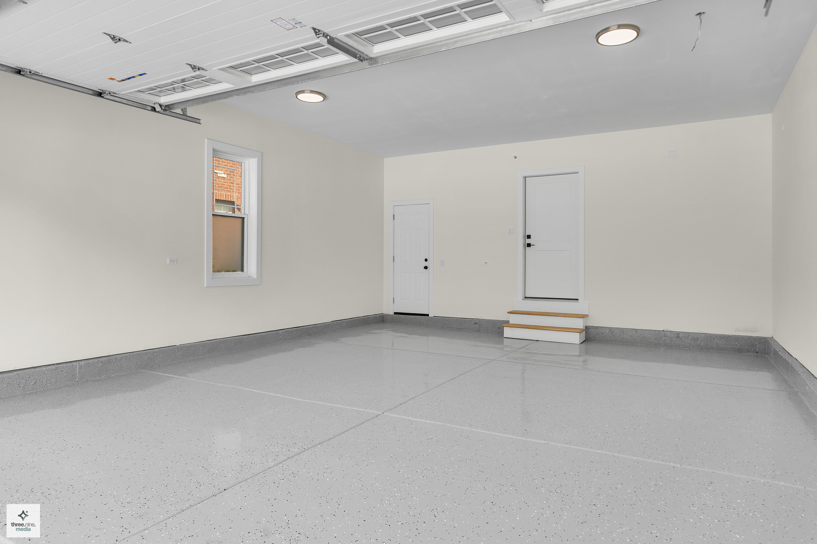 705 Glendale Road, Glenview, IL 60025