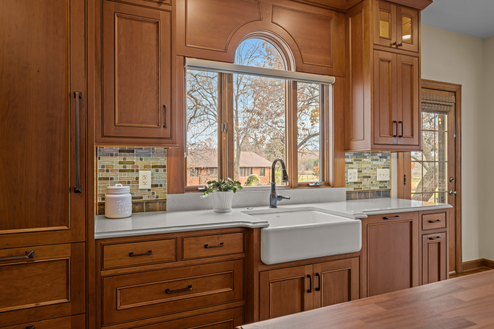 43W493 Thornapple Tree Road, Sugar Grove, IL 60554