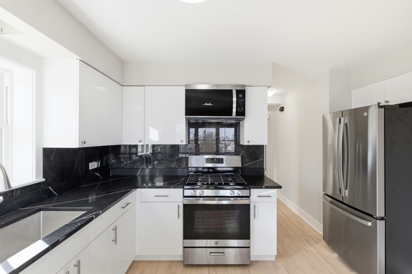 1215 Balmoral Avenue #1, Westchester, IL 60154