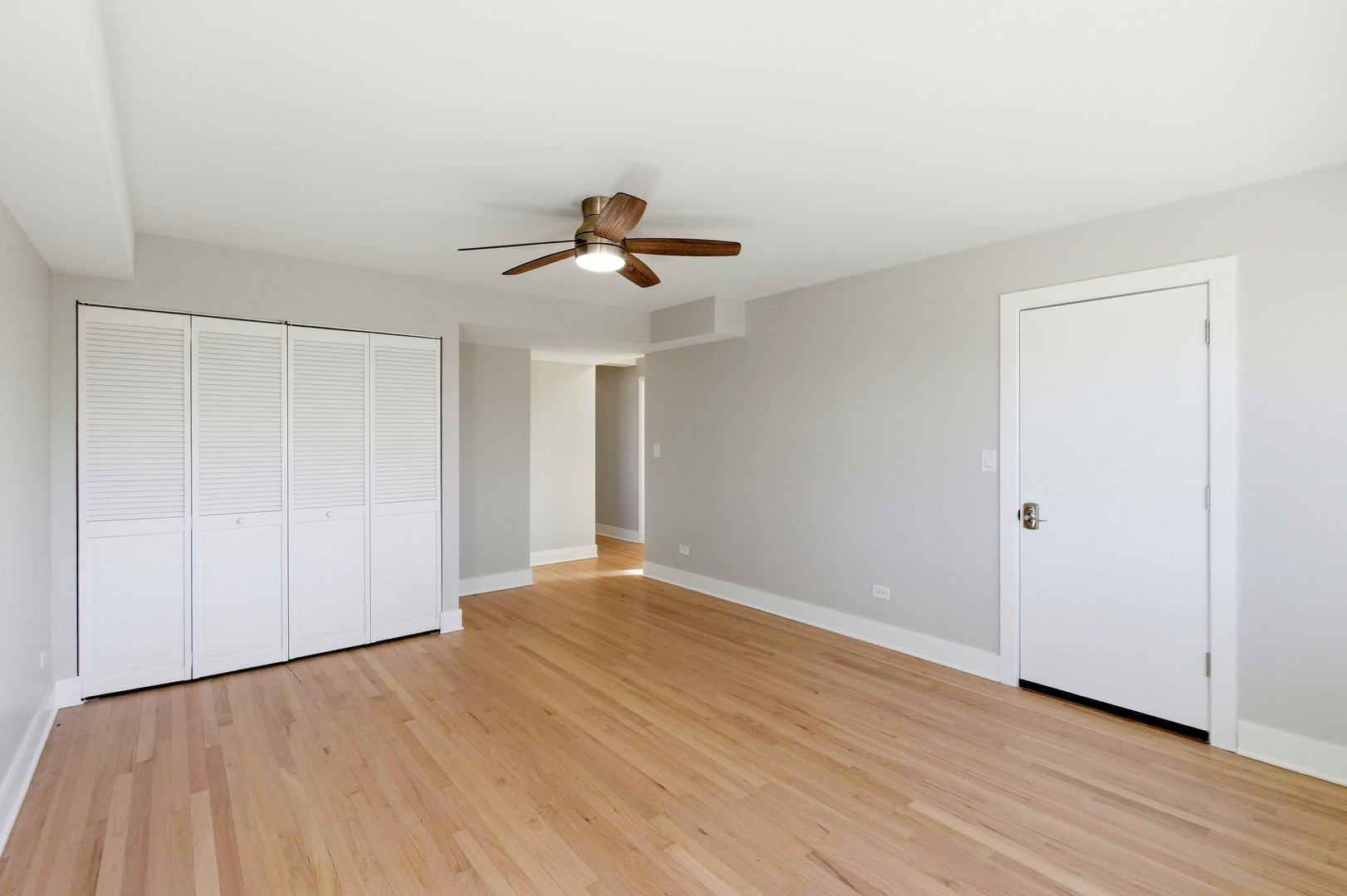 1215 Balmoral Avenue #1, Westchester, IL 60154