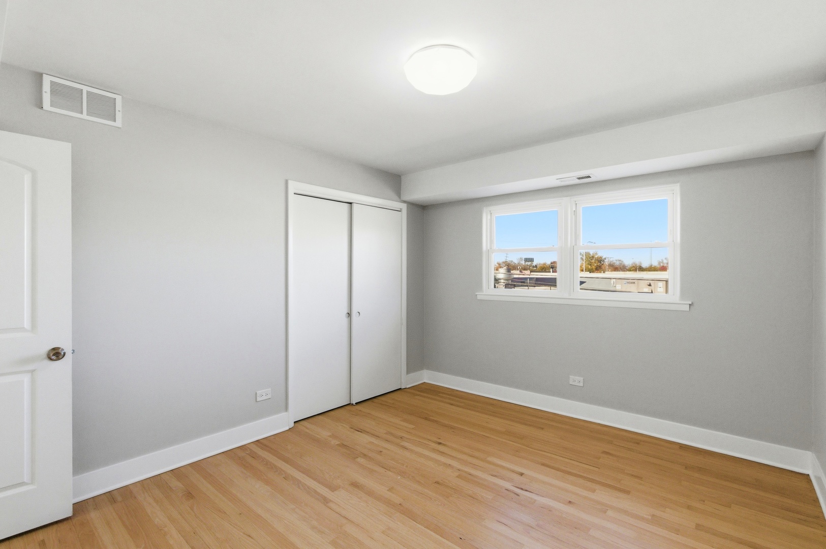 1215 Balmoral Avenue #1, Westchester, IL 60154