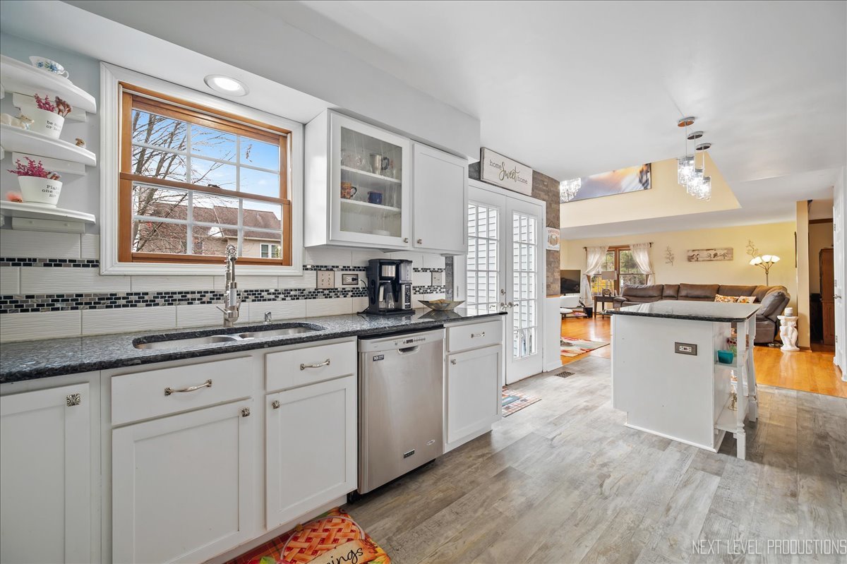 608 Spyglass Court, North Aurora, IL 60542