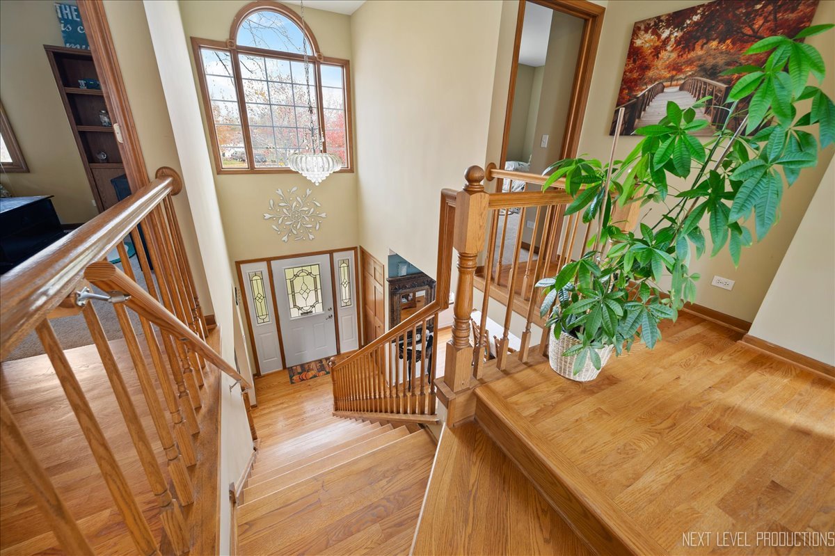 608 Spyglass Court, North Aurora, IL 60542