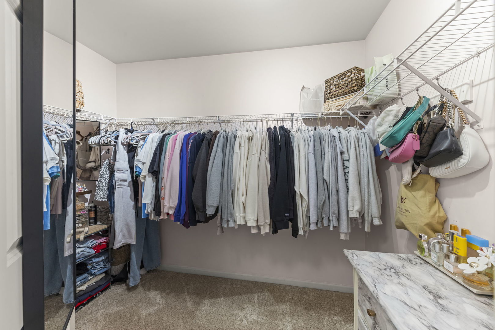 2305 Providence Way, Joliet, IL 60431