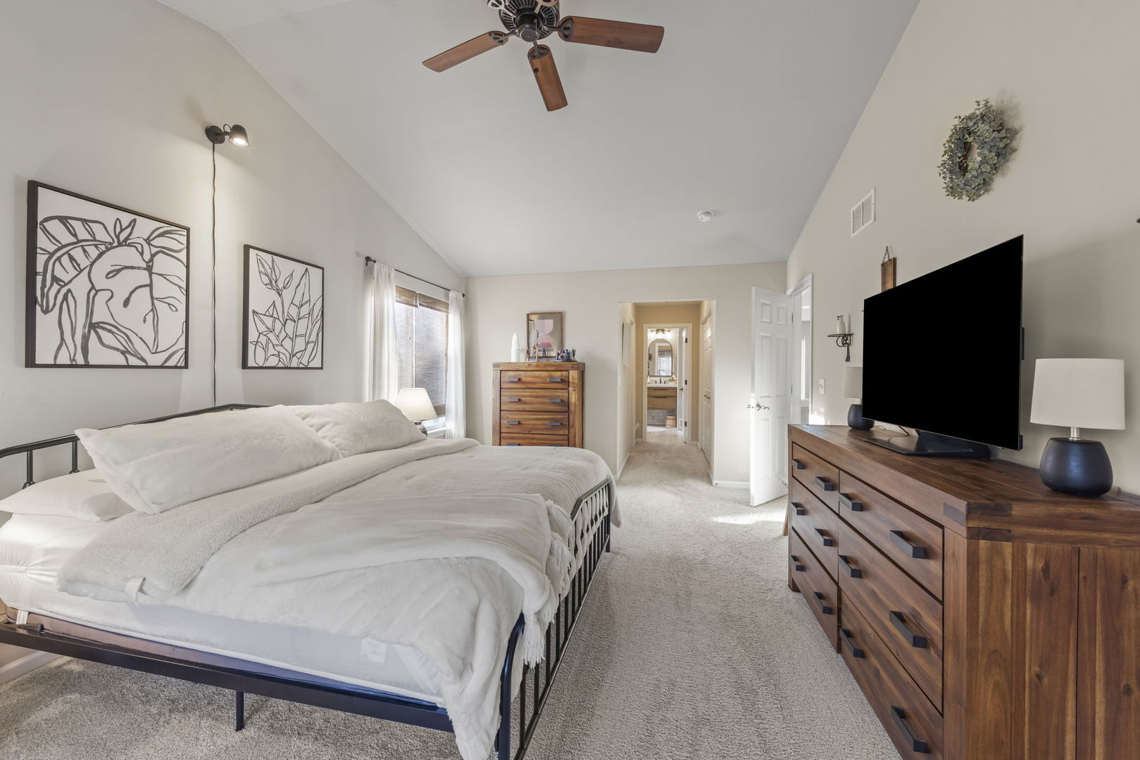 2305 Providence Way, Joliet, IL 60431