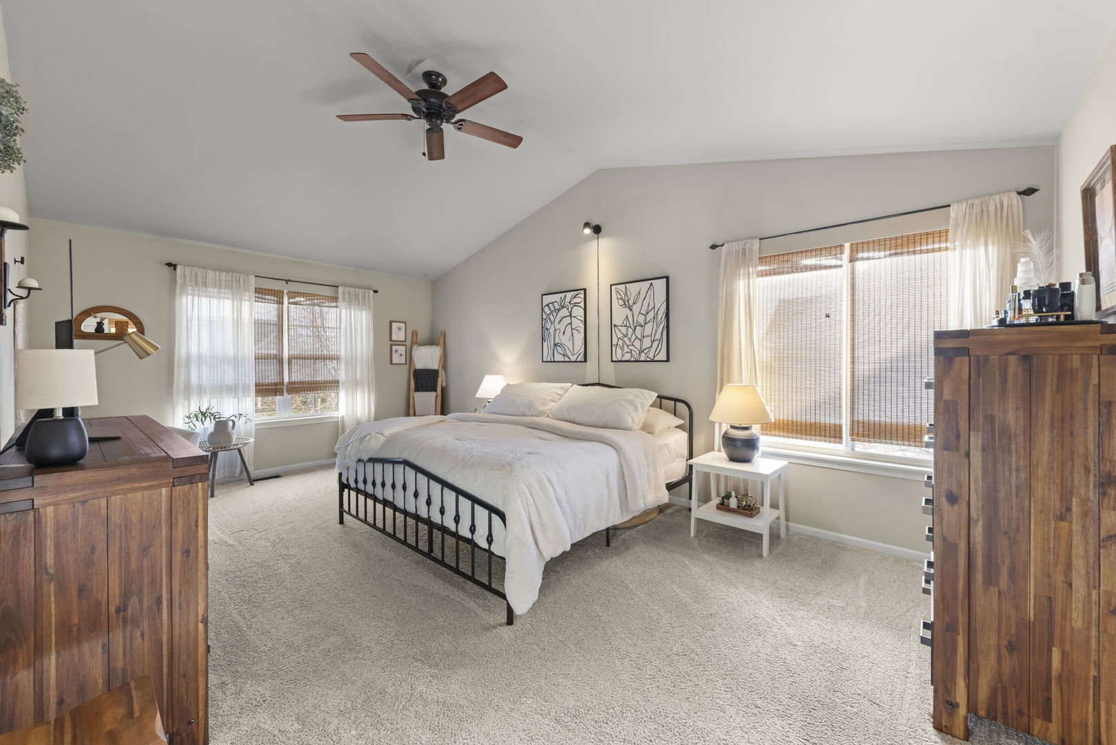 2305 Providence Way, Joliet, IL 60431