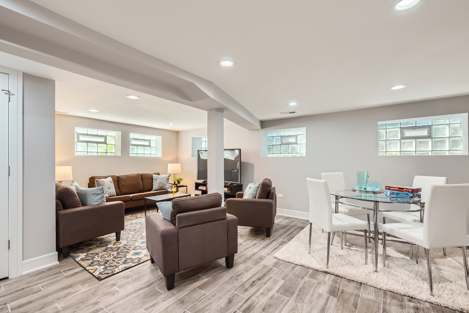 1726 W 106th Street, Chicago, IL 60643