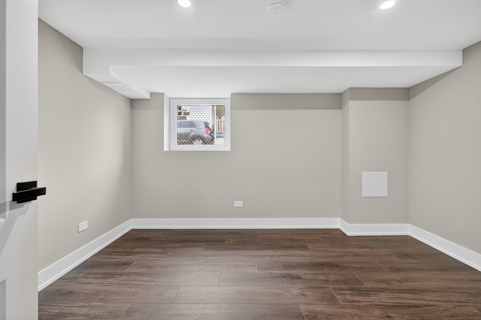 2601 W 98th Place, Evergreen Park, IL 60805