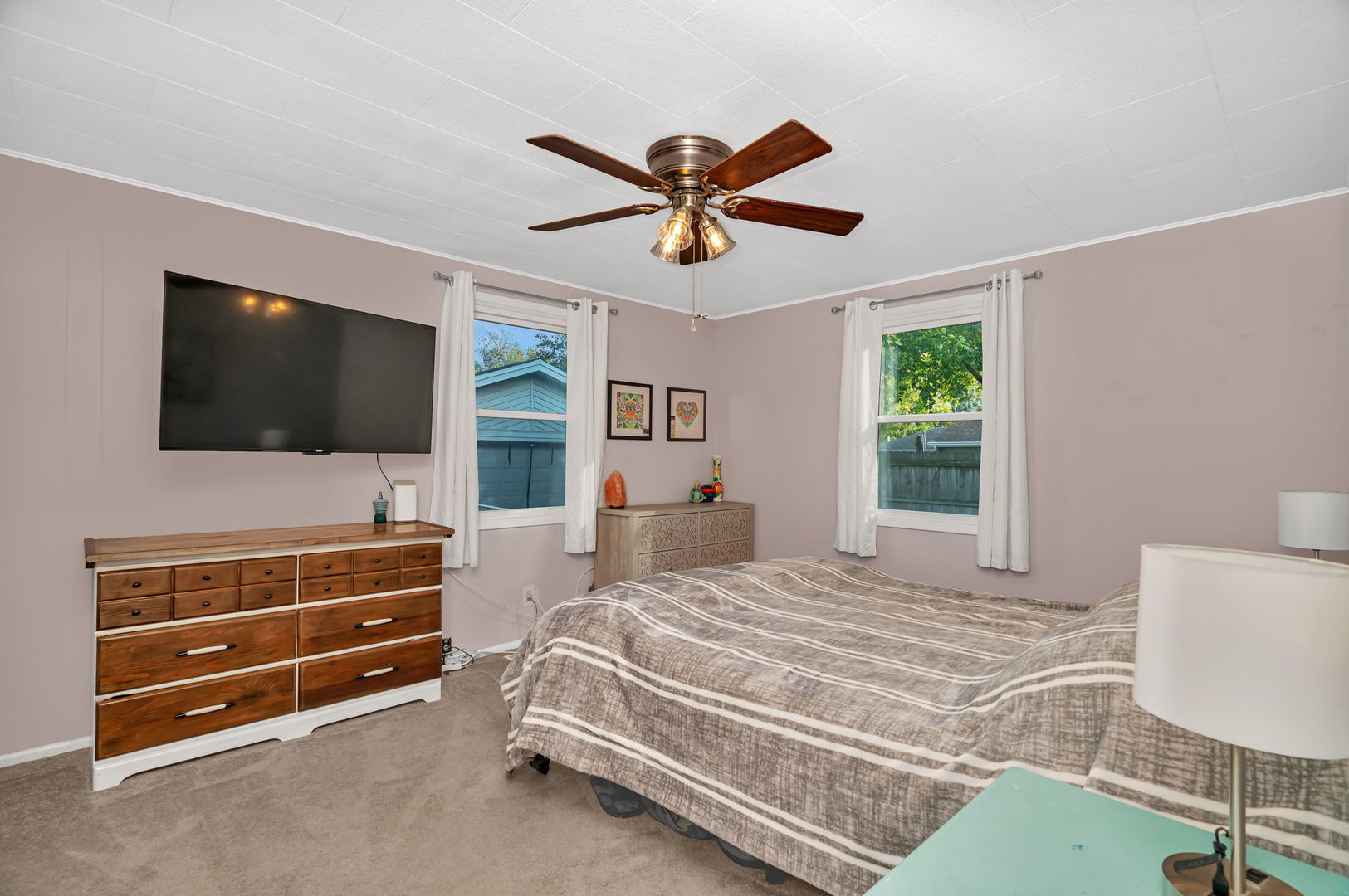 104 S Osceola Street, Minooka, IL 60447