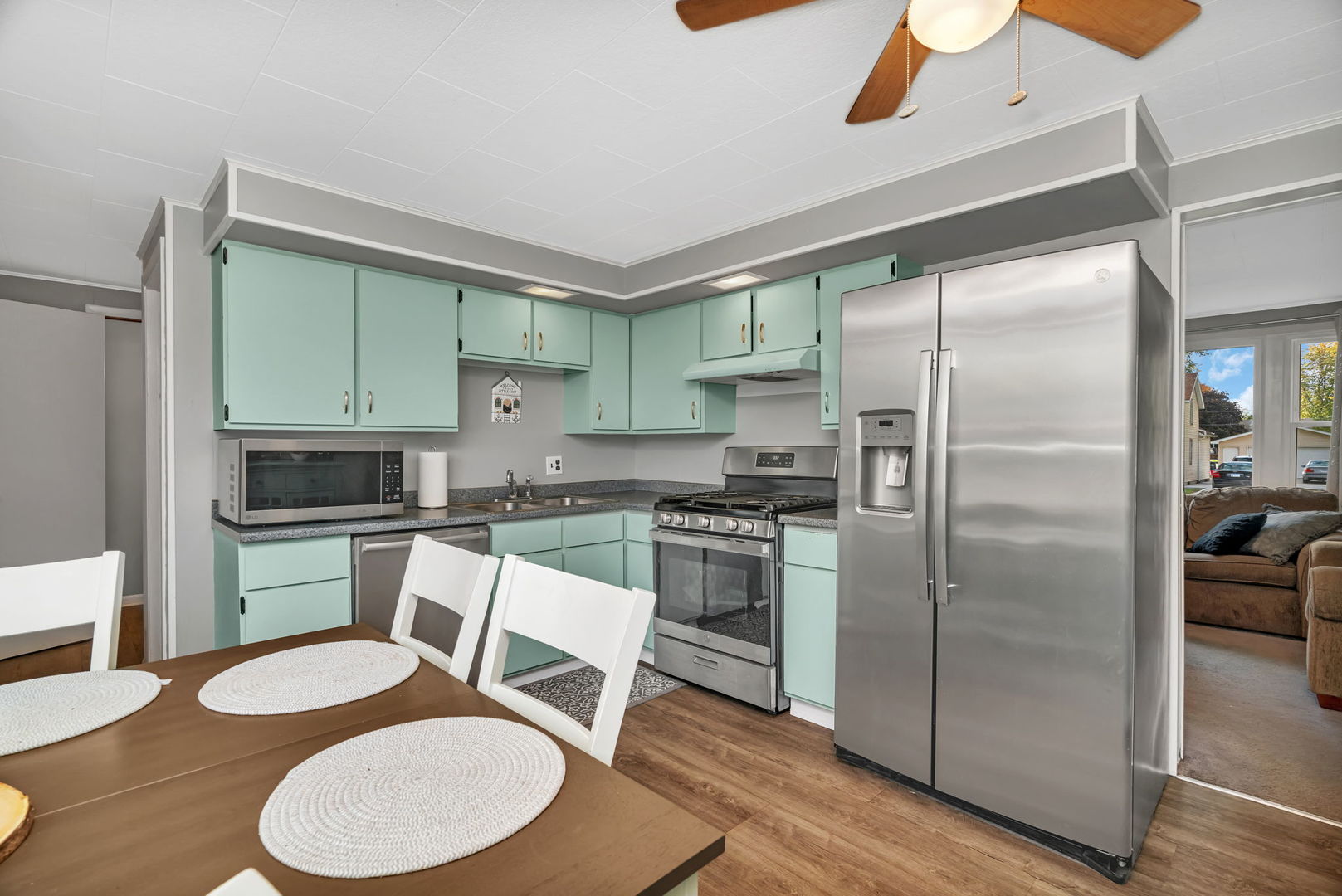 104 S Osceola Street, Minooka, IL 60447